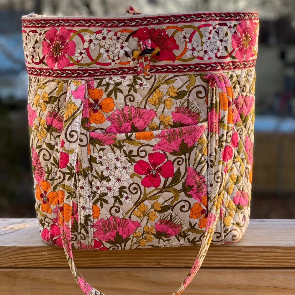 Vera Bradley tote